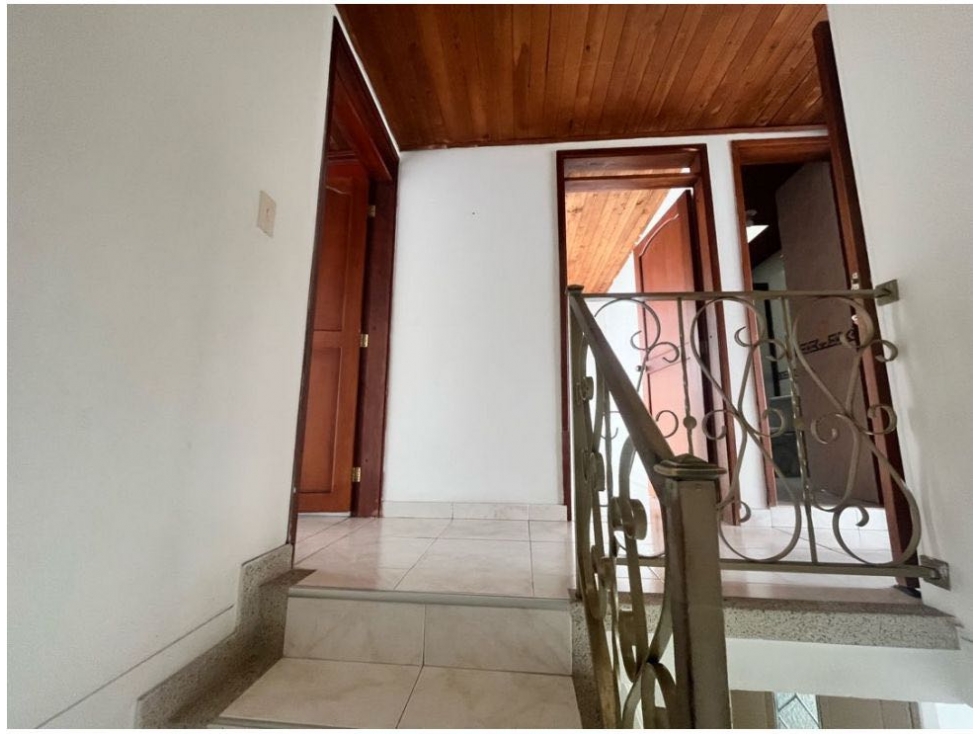 SE VENDE CASA EN LA AVENIDA 19 EN CONJUNTO CERRADO — foto 4