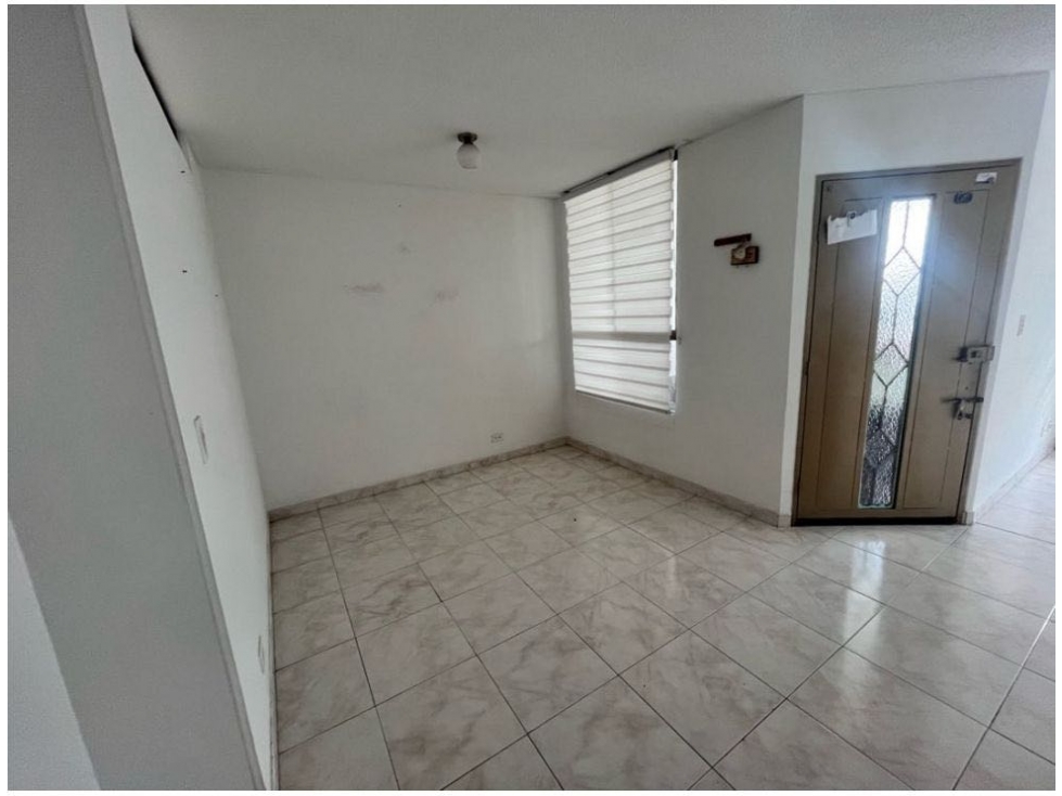 SE VENDE CASA EN LA AVENIDA 19 EN CONJUNTO CERRADO — foto 3