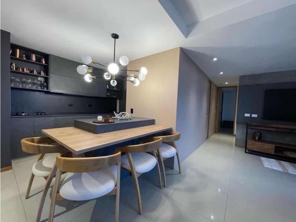 Sofisticado apartamento en unidad cerrada en Rionegro