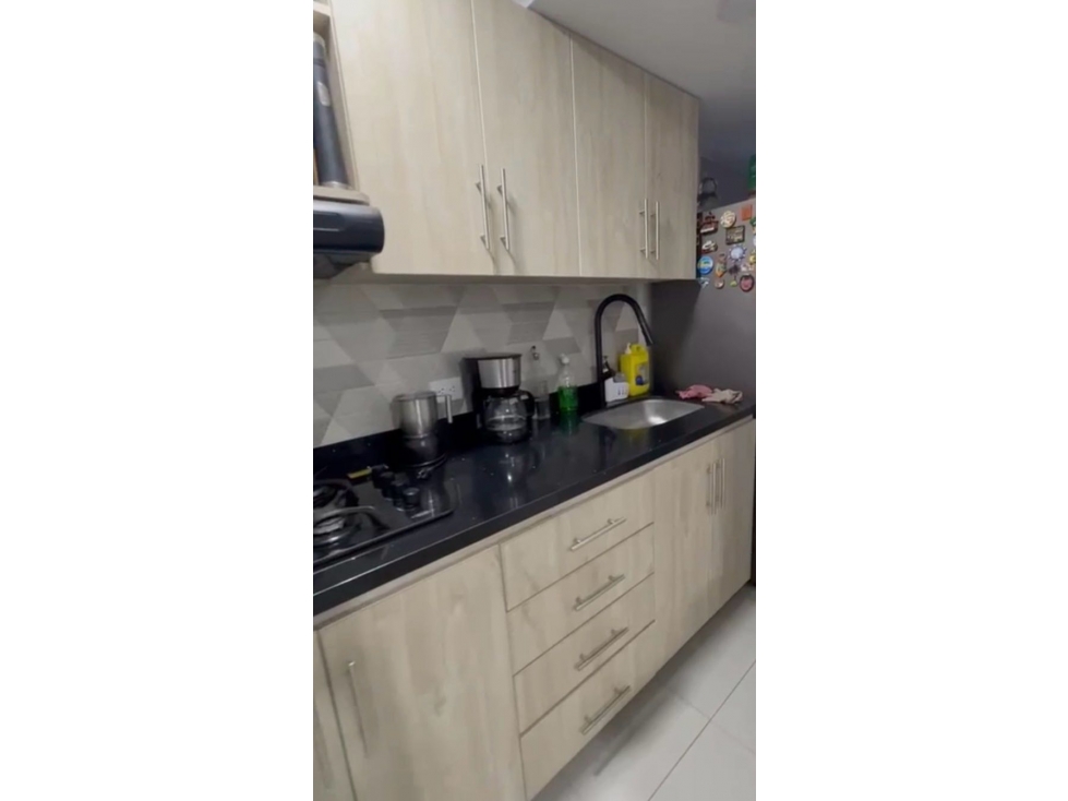 SÚPER PRECIO , SE VENDE APARTAMENTO EN LA ESTRELLA SECTOR LA TABLAZA - 2
