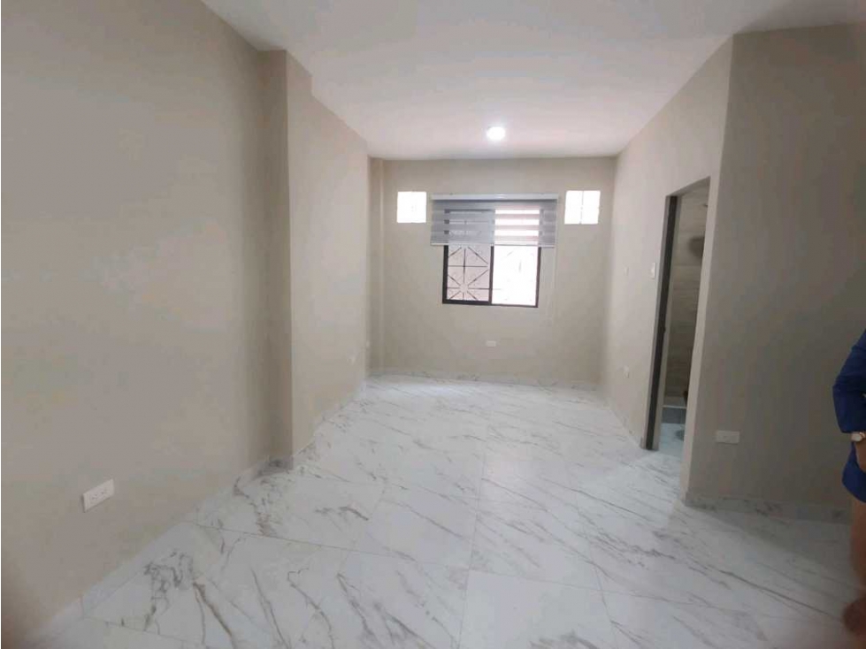 Suite en Alquiler en Cdla. Morejon Almeida Atrás del Mall del Sur — foto 4