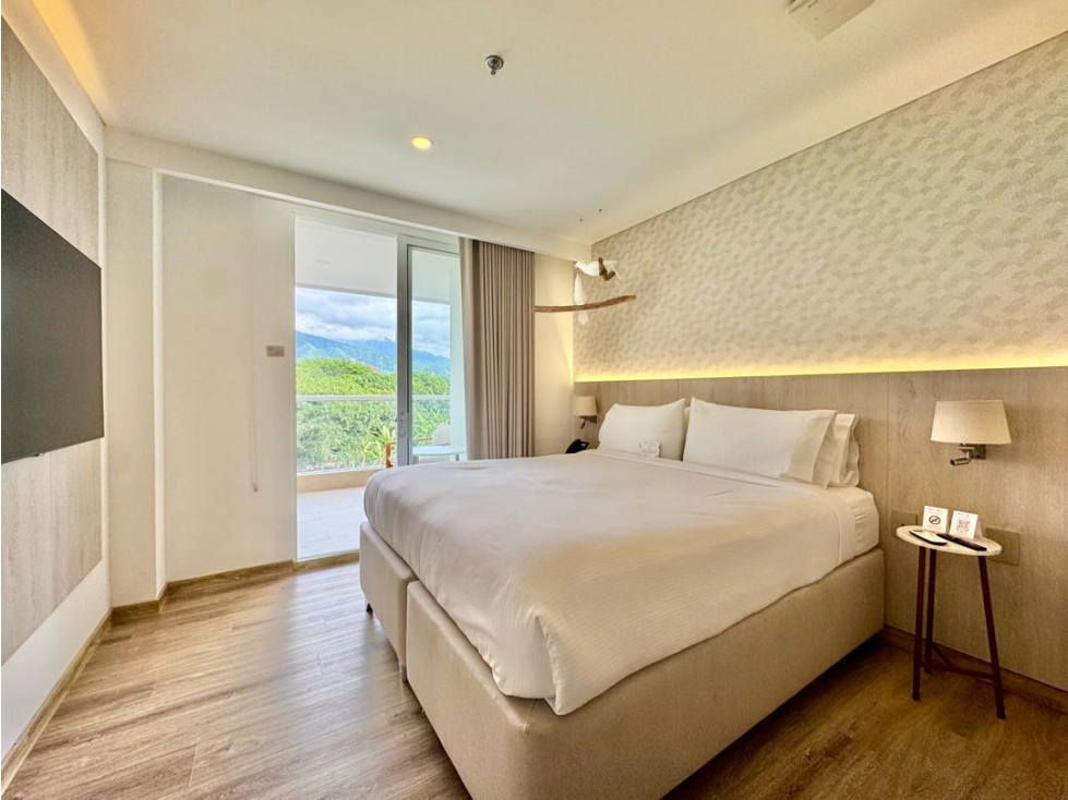 Suite en venta en aluna, salida directa al mar