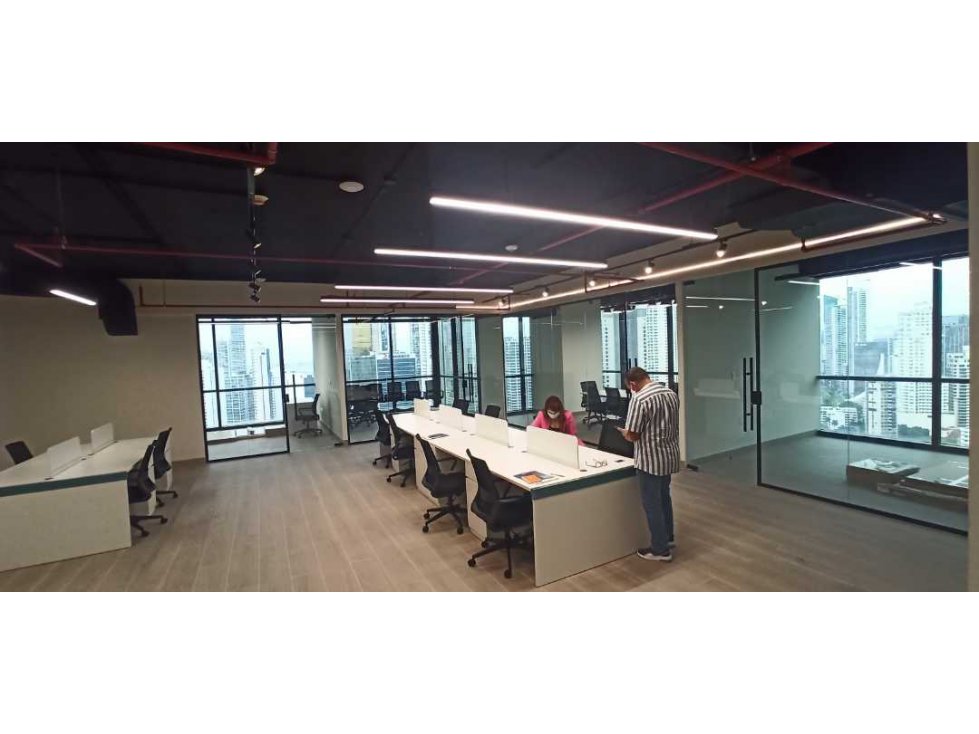 Super Oficinas en Calle 50, amobladas con vista panoramica!! — foto 2