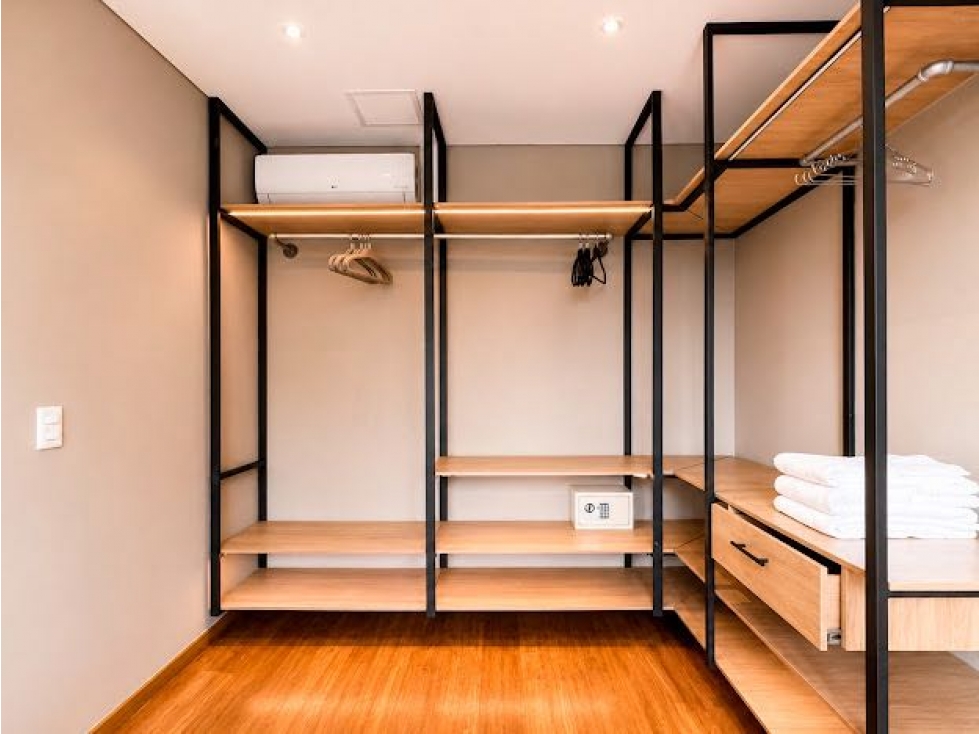 SUPER APTO EN VENTA DE RENTA CORTA CON JACUZZI EN POBLADO — foto 5