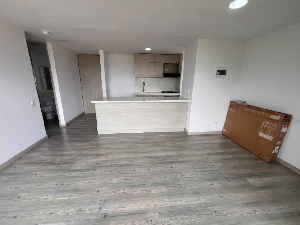 SURAMERICA ARRIENDO APARTAMENTO — foto 4