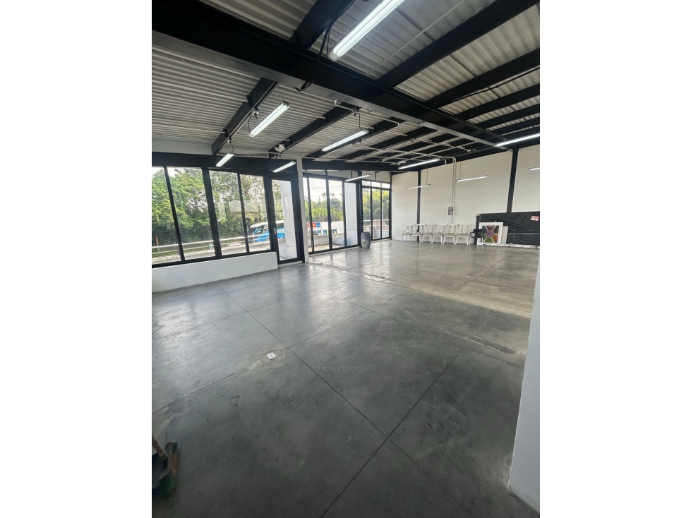 RENTA LOCAL COMERCIAL PEREIRA VIA ARMENIA SECTOR HUERTAS-TRIBUNAS