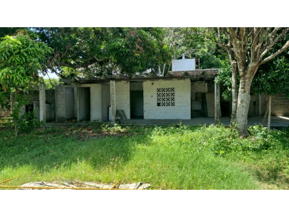 Terreno con oficinas y galeras en Renta desde 5mil.m2 - 4
