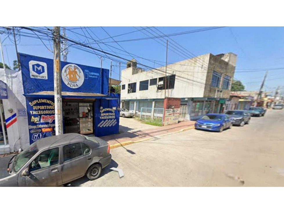Terreno a una cuadra del parque Juarez. - 4