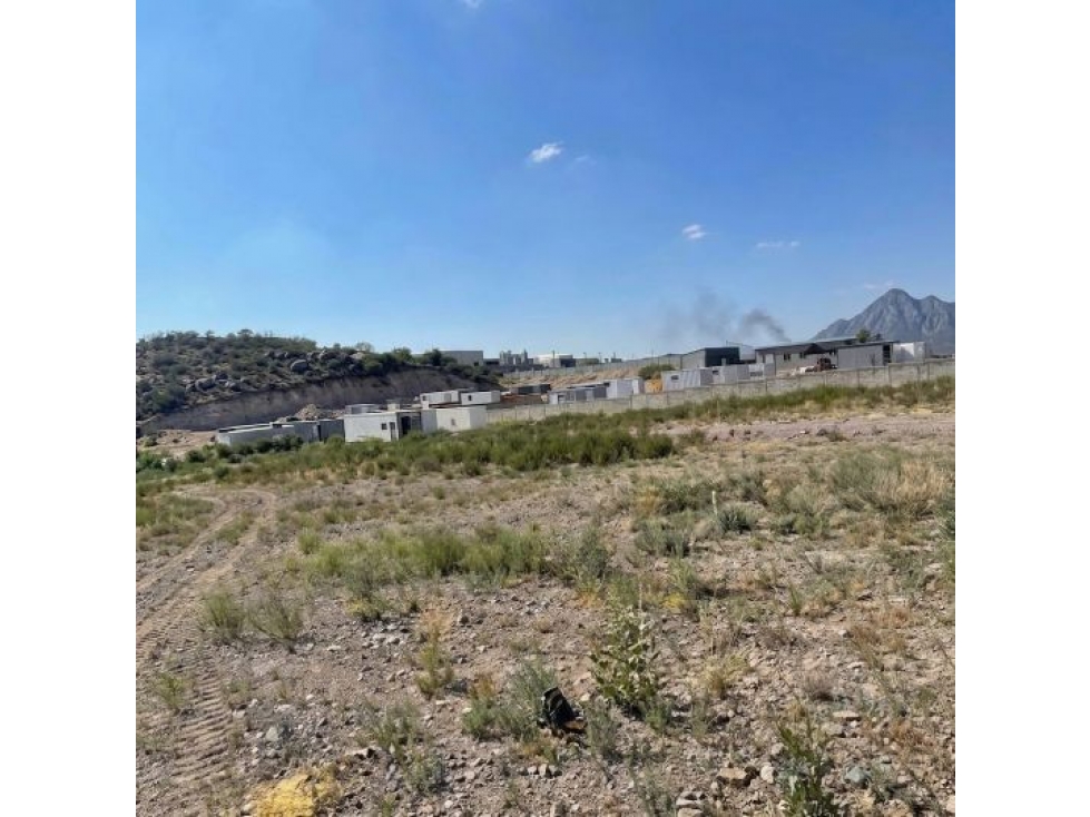 Terreno comercial con uso mixto en Col. Gustavo Díaz Ordaz, Chihuahua - 2