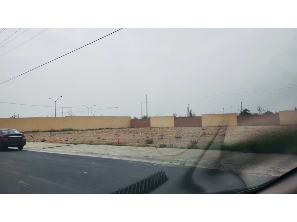 Terreno comercial en renta en García Nuevo León - 1