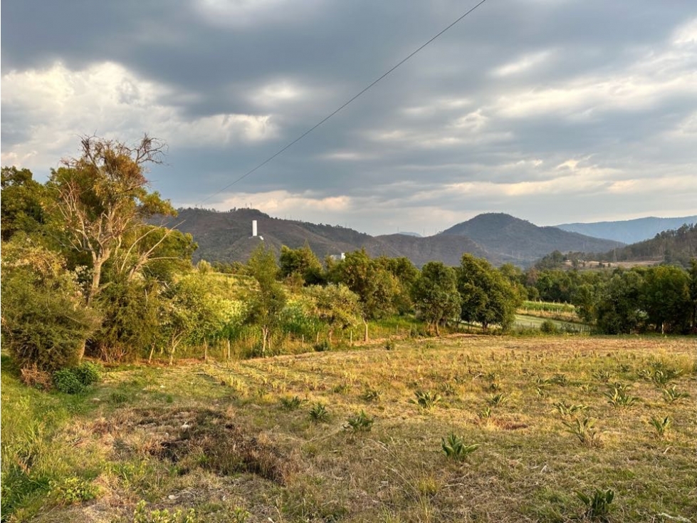 TERRENO EN VENTA I CANAL DE RIEGO I TILOXTOC I VALLE DE BRAVO — foto 3