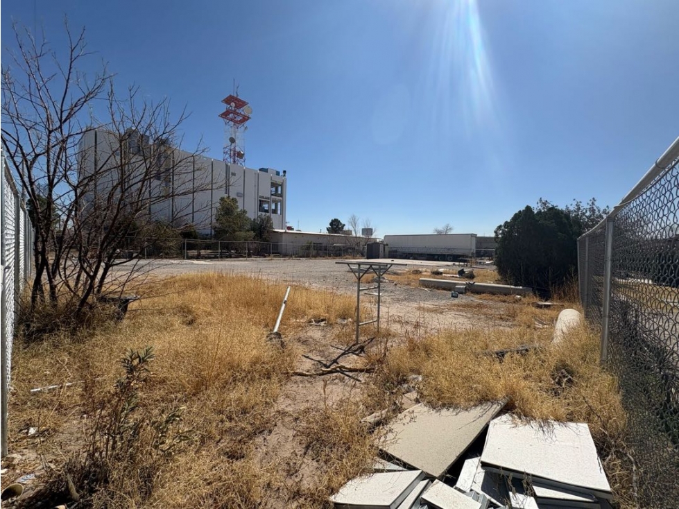 Terreno con malla a metros de la Avenida Tecnologico. Juárez Chih. — foto 6