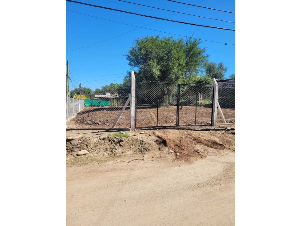 LIQUIDO URGENTE!Terreno de 970 mt2 en zona norte! — foto 5