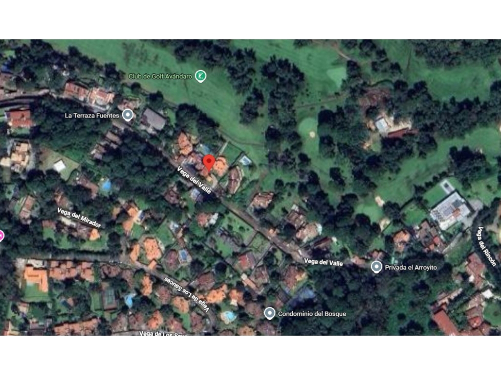 Terreno en Club de Golf Avándaro, inversión ágil en Valle de Bravo
