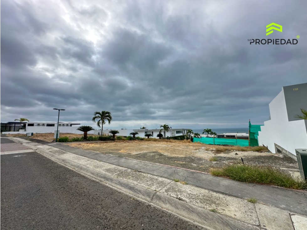 Terreno en esquina con vista directa al mar en Marina Blue 506,20 m²