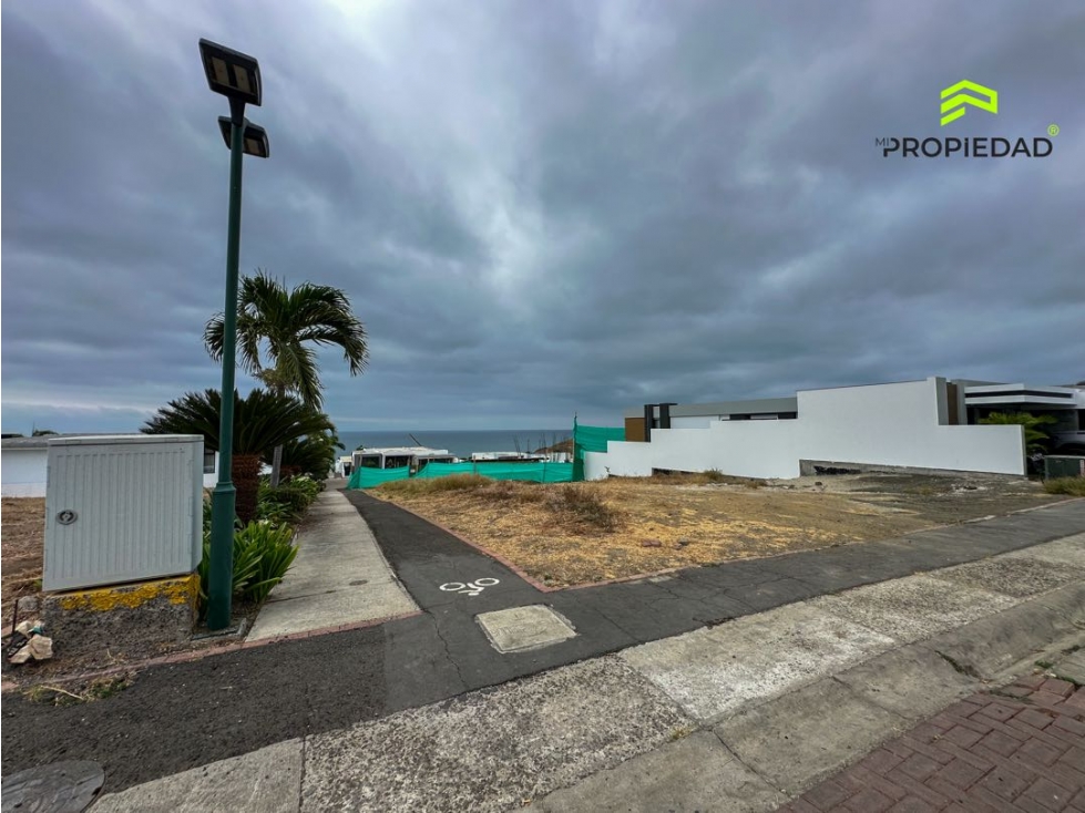 Terreno en esquina con vista directa al mar en Marina Blue 506,20 m² — foto 2
