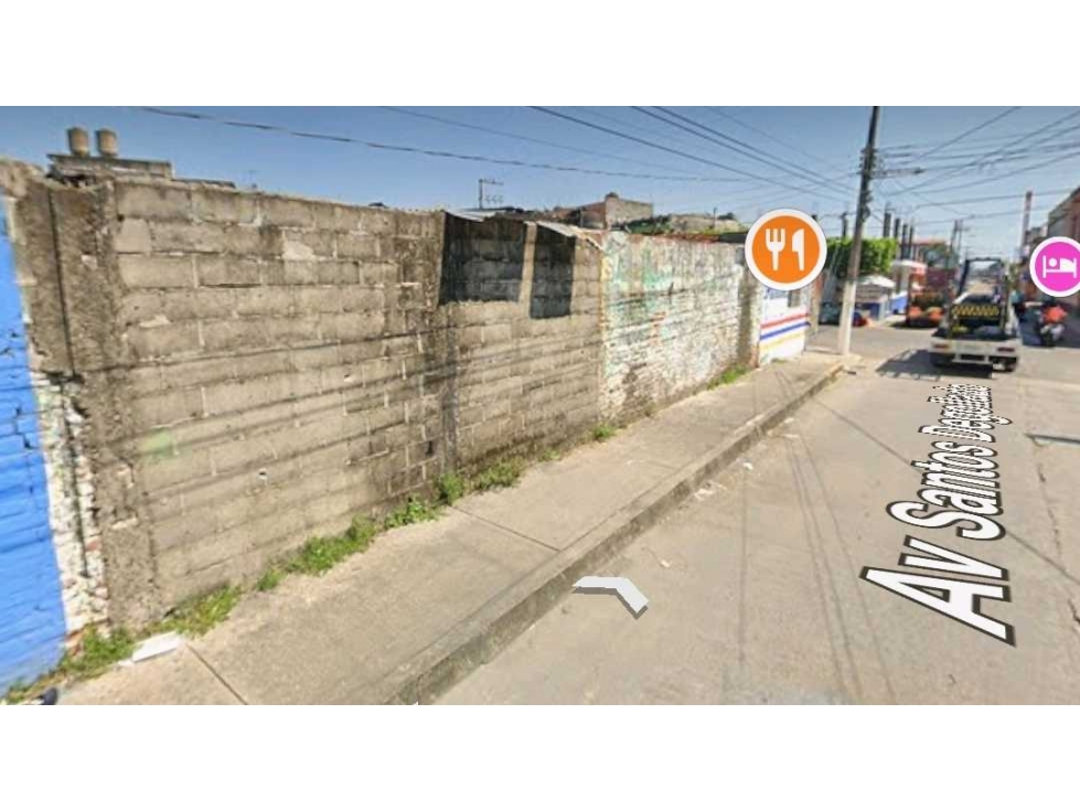 Terreno en Esquina de Moctezuma y Santos Degollado. - 2