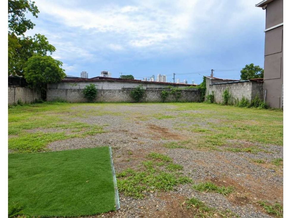 LOTE /TERRENO EN PARQUE LEFEVRE 876M2 CENTRICO - 4