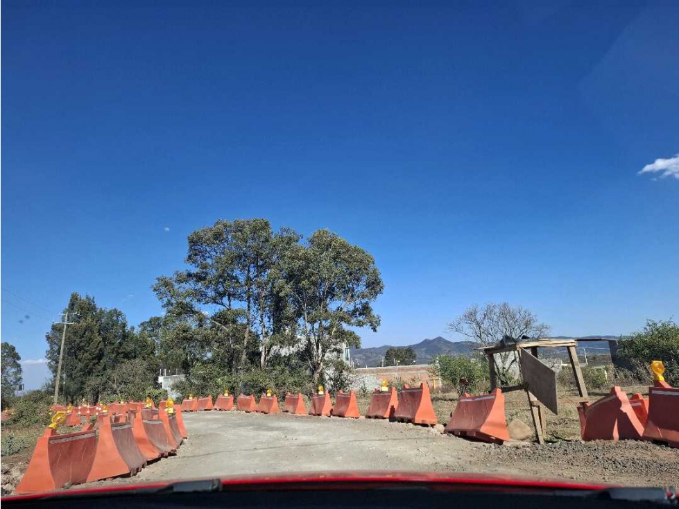 TERRENO EN PASEO DE LA JOYA SALIDA PATZCUARO - 4