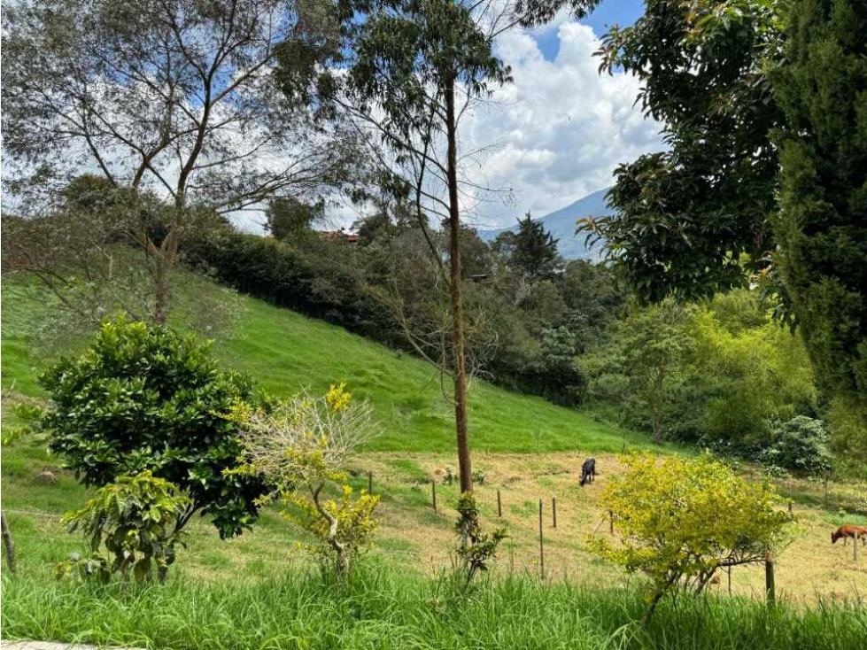 Terreno en san Cristóbal excelente ubicación apto para construcción — foto 2