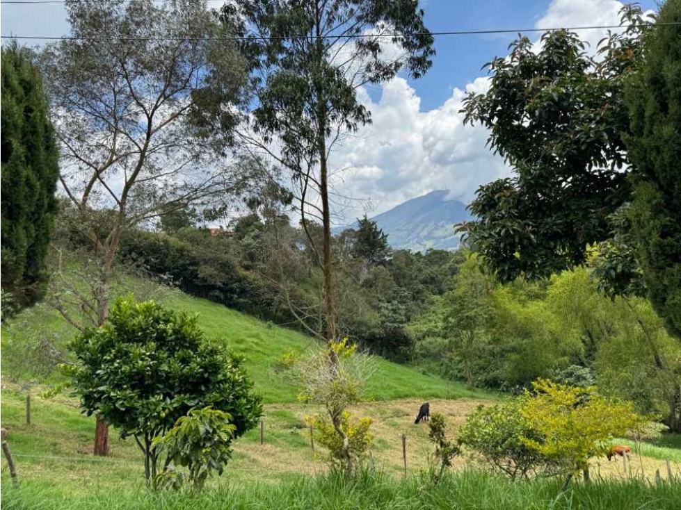 Terreno en san Cristóbal excelente ubicación apto para construcción — foto 5