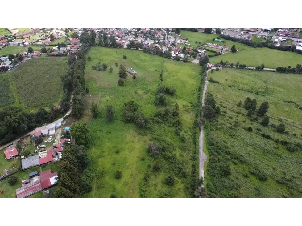 Terreno en Valle de Bravo 5.5 ha con Vista Panorámica y Escritura C — foto 2