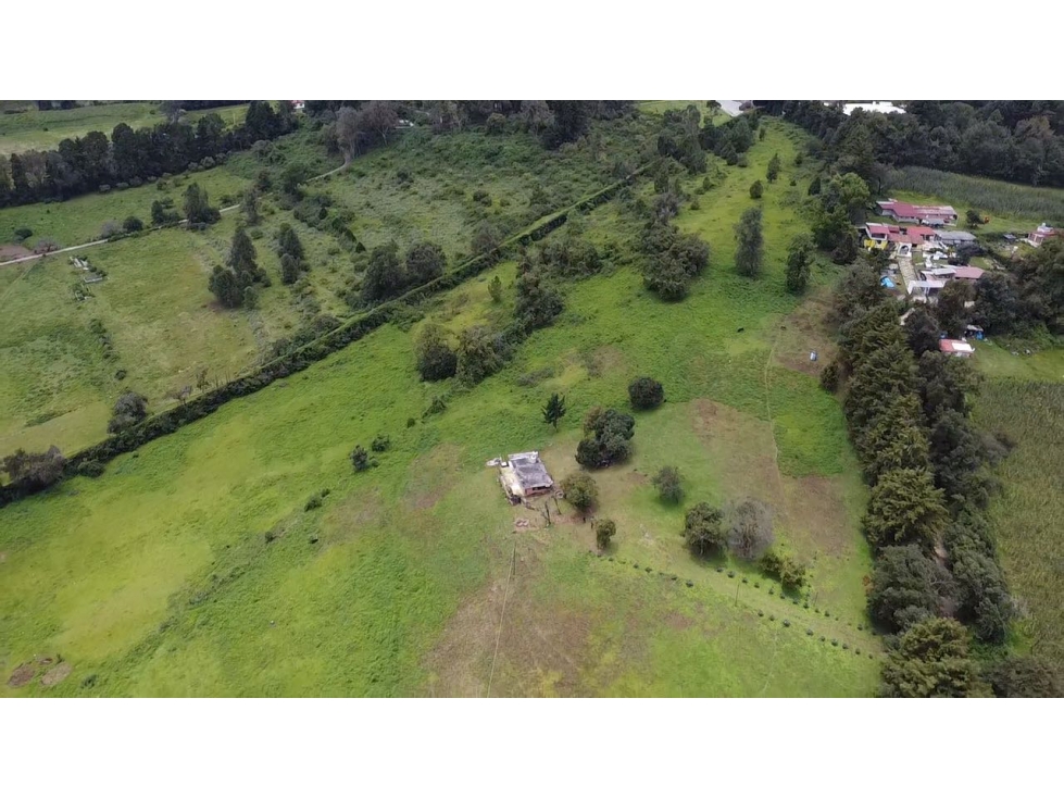 Terreno en Valle de Bravo 5.5 ha con Vista Panorámica y Escritura C — foto 6