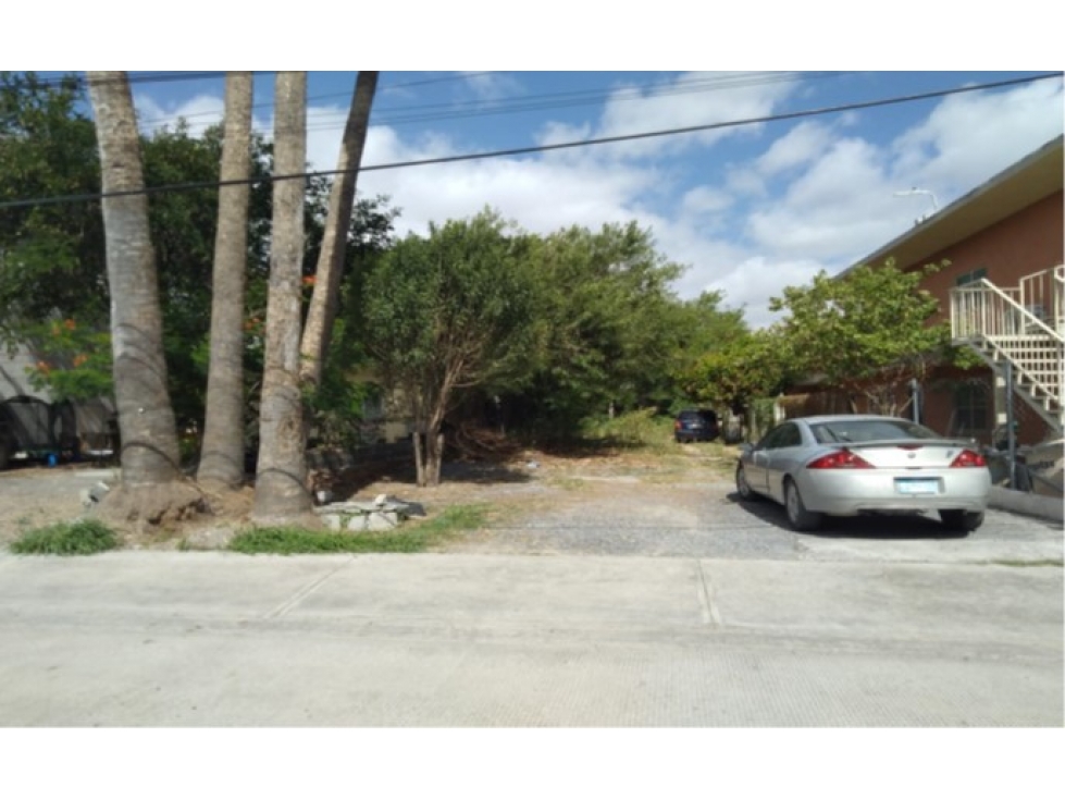 Terreno en Venta 450 m2 en Col. Simón Rodríguez, Reynosa - 2