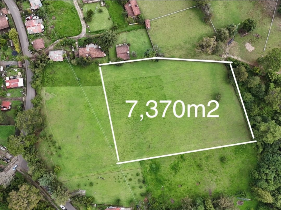 TERRENO EN VENTA | 7370M2 | JARDINADO | CERRO GORDO | VALLE DE BRAVO