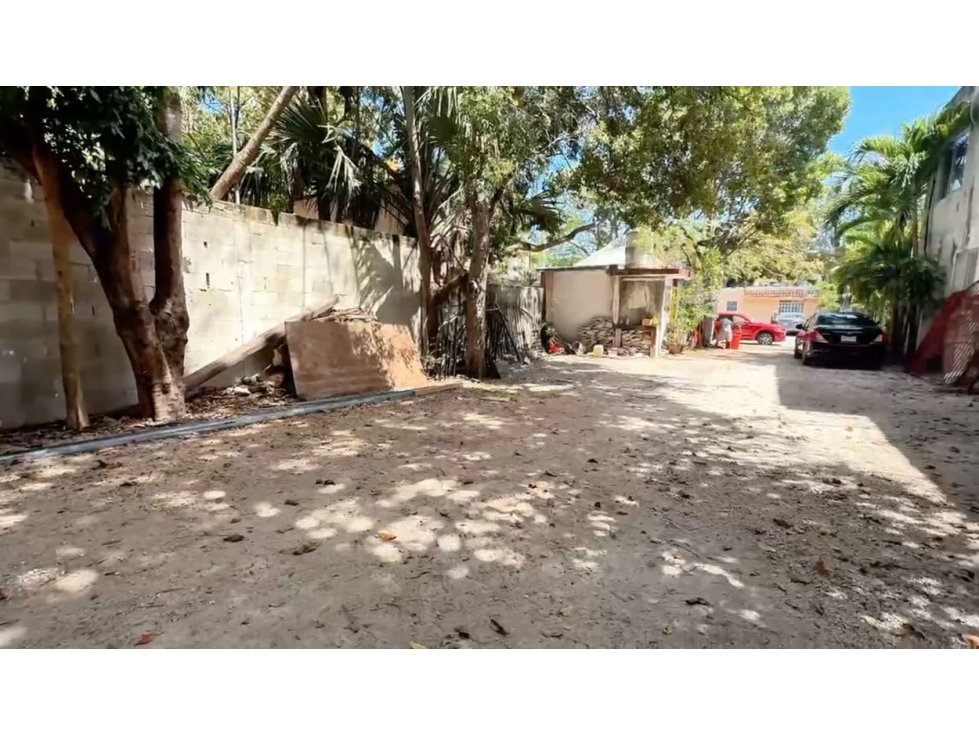TERRENO EN VENTA, CALLE MARGARITAS, CENTRO CANCUN — foto 2