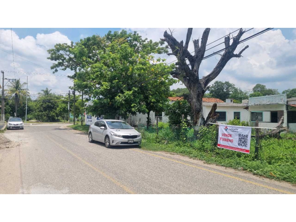 Terreno en Venta, Col. Calzada 1ra Secc. Por la Chocolatera - 1