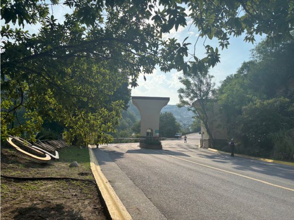 Terreno en venta Colonia Renacimiento, Monterrey N.L. - 3