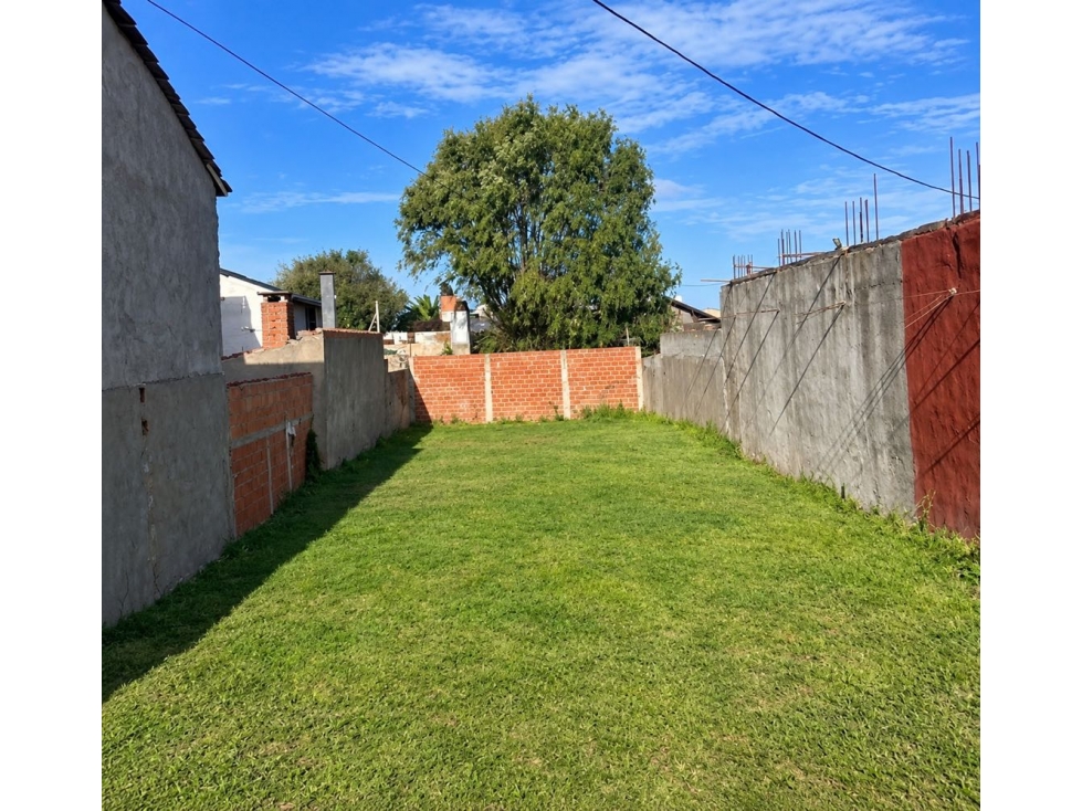 Terreno en venta de 383 m² en Av. Carlos Tejedor Barrio Zacagnini