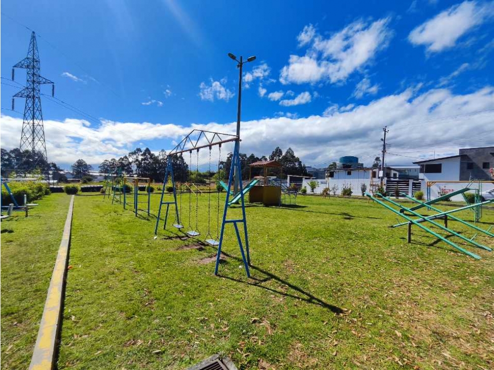 TERRENO EN VENTA DENTRO DE URB AMAGUAÑA LA VICTORIA AN — foto 2