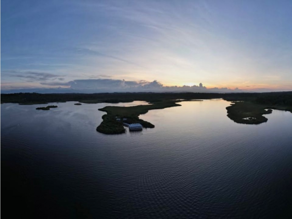 Se Vende Terreno en Bocas del Toro - 5