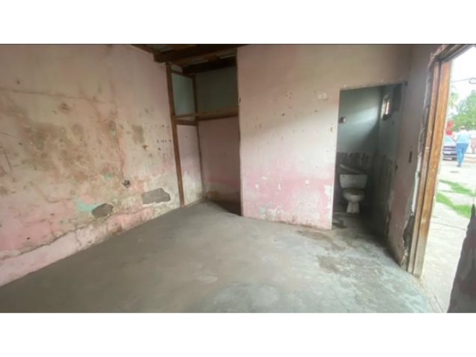 Terreno en Venta en Col. Alameda, Delicias - 250.9 m² de Oportunidad - 4