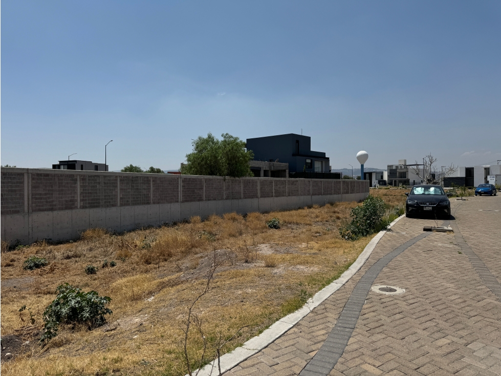 Terreno en Venta en Fraccionamiento Carlota, Querétaro — foto 3