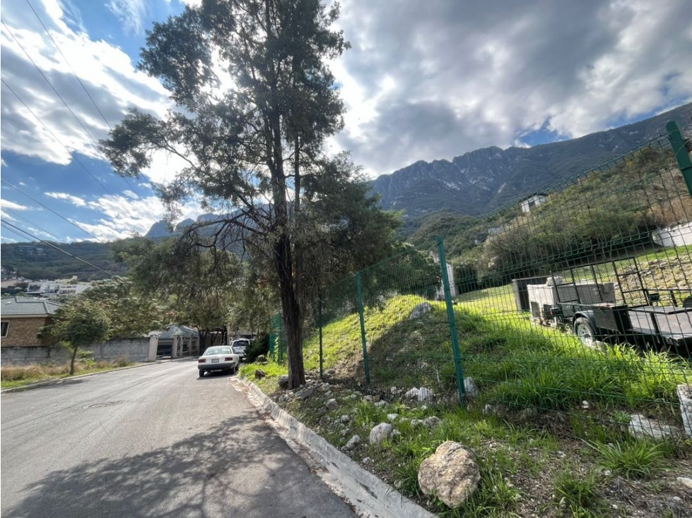 Terreno en venta en Pedregal del Valle en San Pedro - 2