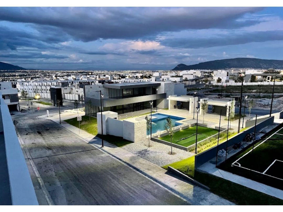 Terreno en venta en Porto Cumbres en García - 3