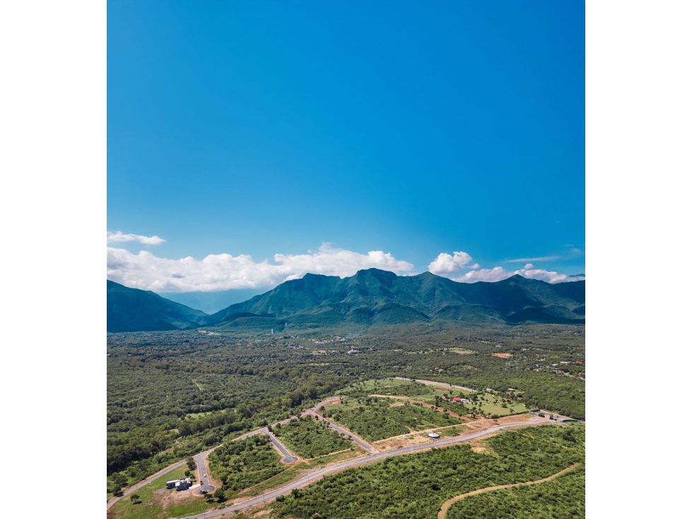 TERRENO EN VENTA EN SANTIAGO N.L A 36 MSI EN PRIVADA Y CON AMENIDADES