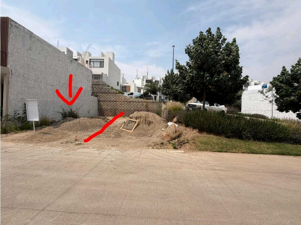 Terreno en Venta en Zimaltá Residencial, Tlaquepaque - 2