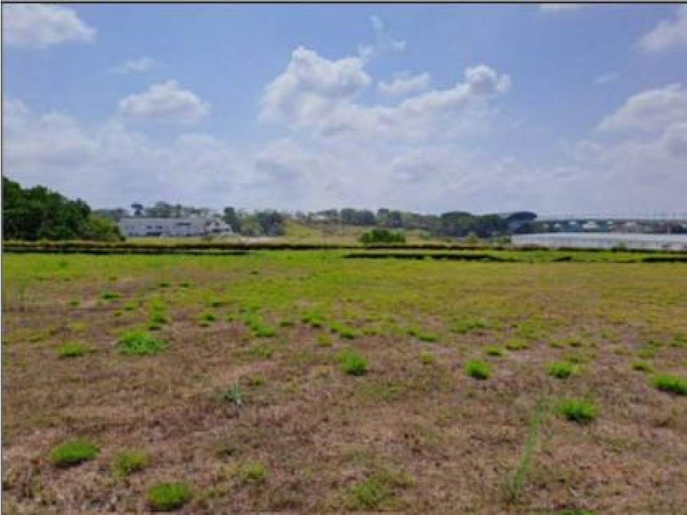 Terreno en venta en zona franca - 3