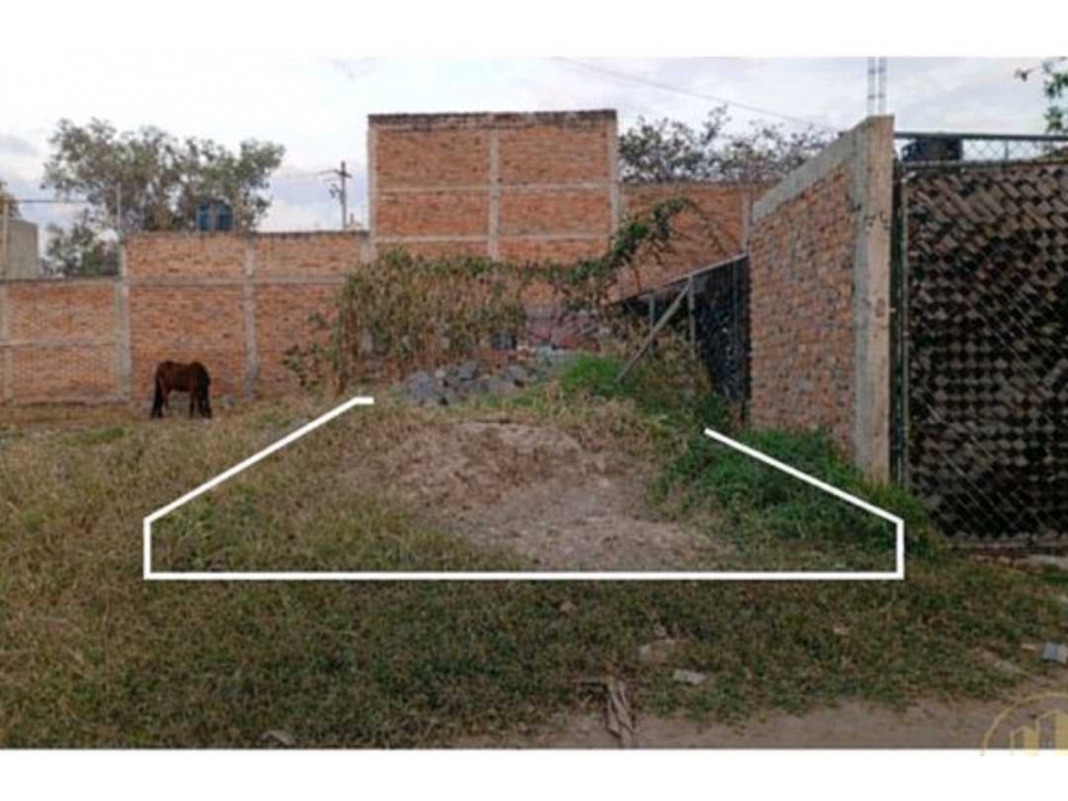 Terreno en Venta en Colonia Horizontes de Tlaquepaque - 2