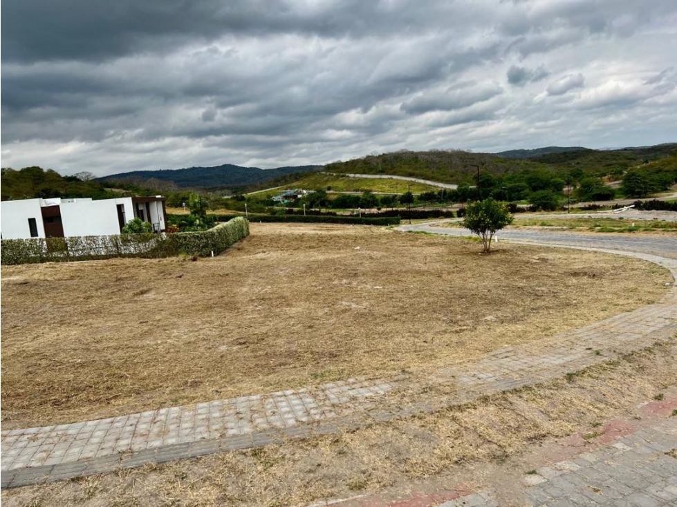 Terreno plano en venta Urb. Kapok Montecristi Golf Club-Manabí. — foto 4