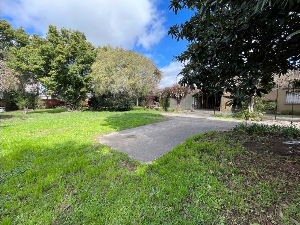 Terreno en venta sobre Av. Peron — foto 3