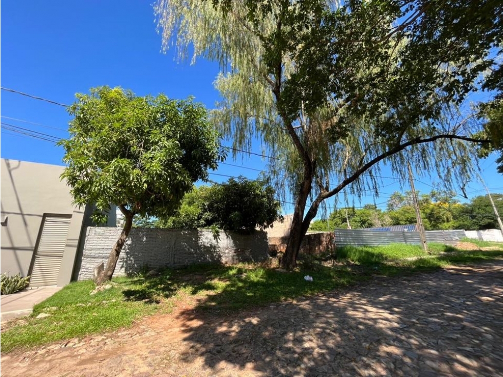 Terreno en zona residencial! (15X40) a 1 cuadra de Primer Presidente. - 3
