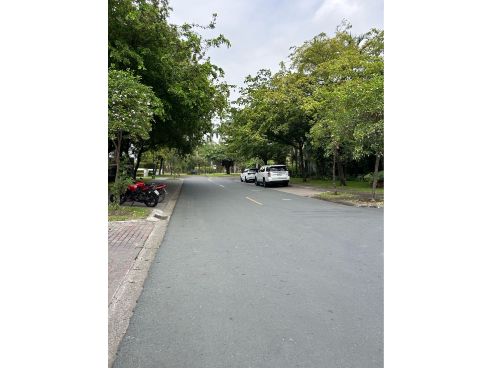 Terreno esquinero - Riberas de Batán — foto 3