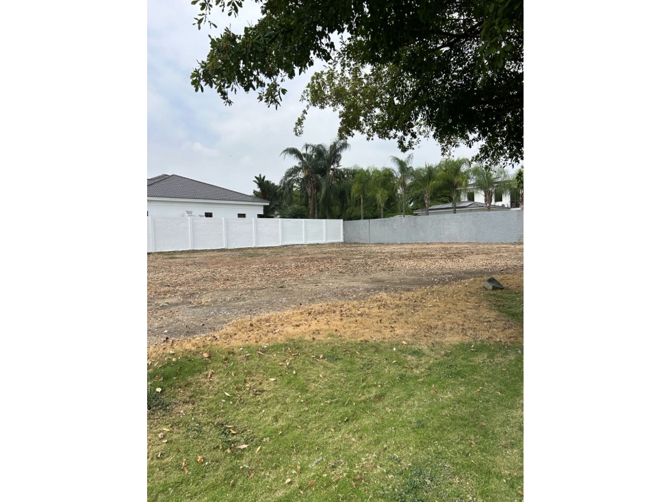 Terreno esquinero - Riberas de Batán — foto 4