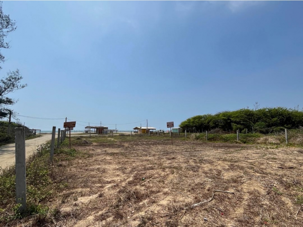 Se vende Terreno frente al mar Playas Villamil Vía Data - 6