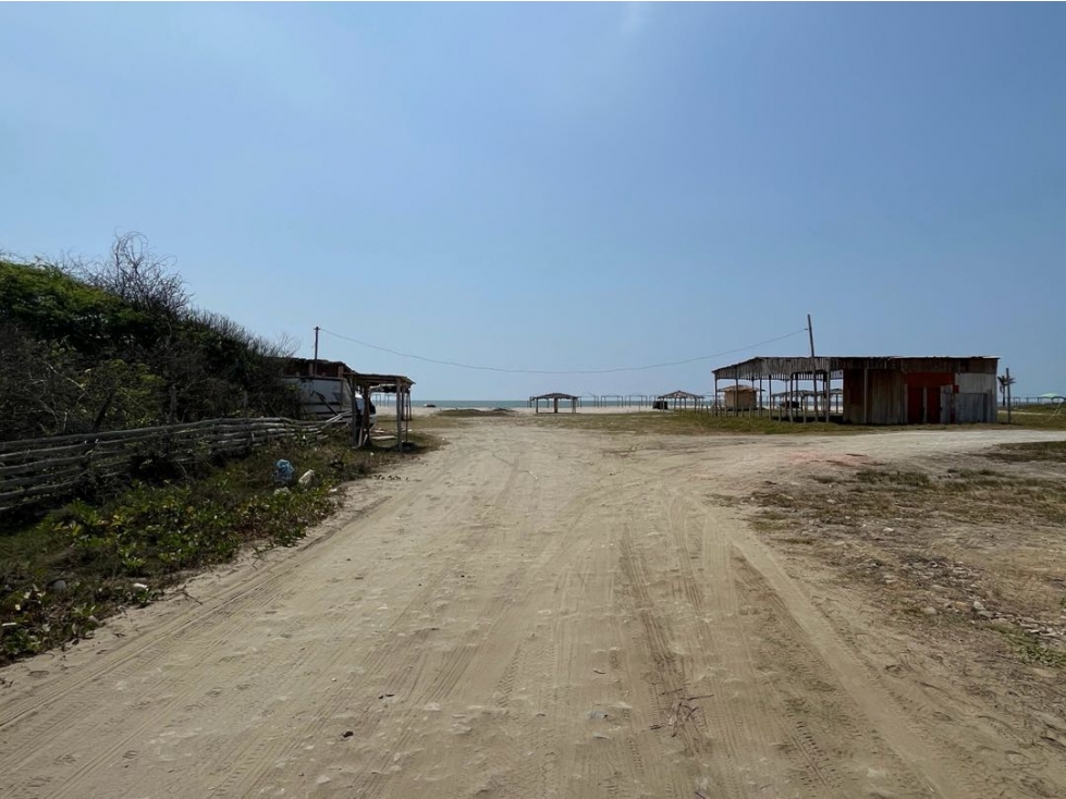 Se vende Terreno frente al mar Playas Villamil Vía Data - 5
